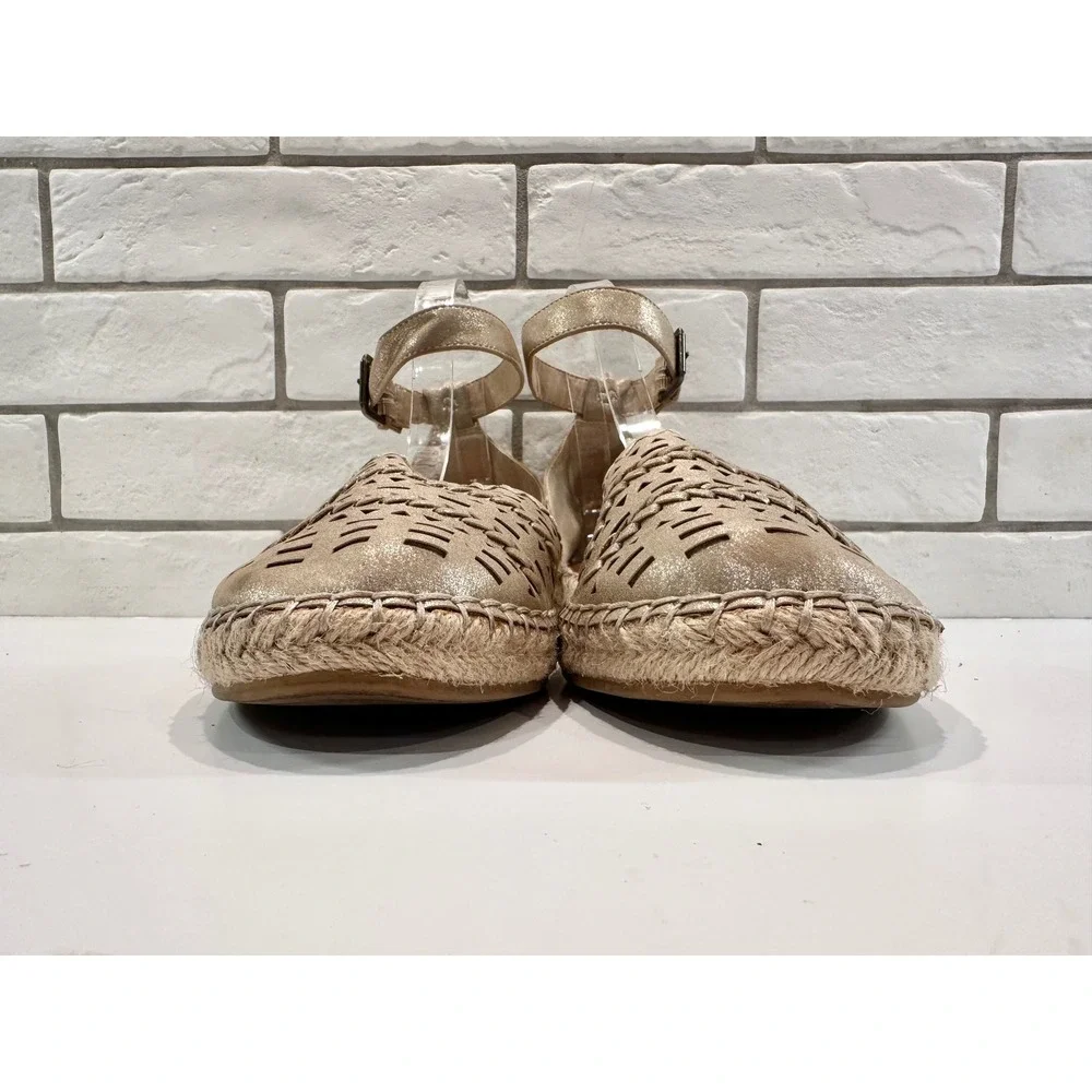 Indigo Rd Gold Laser Cut Ankle Strap Espadrille Flats Women's Size‎ 10M
